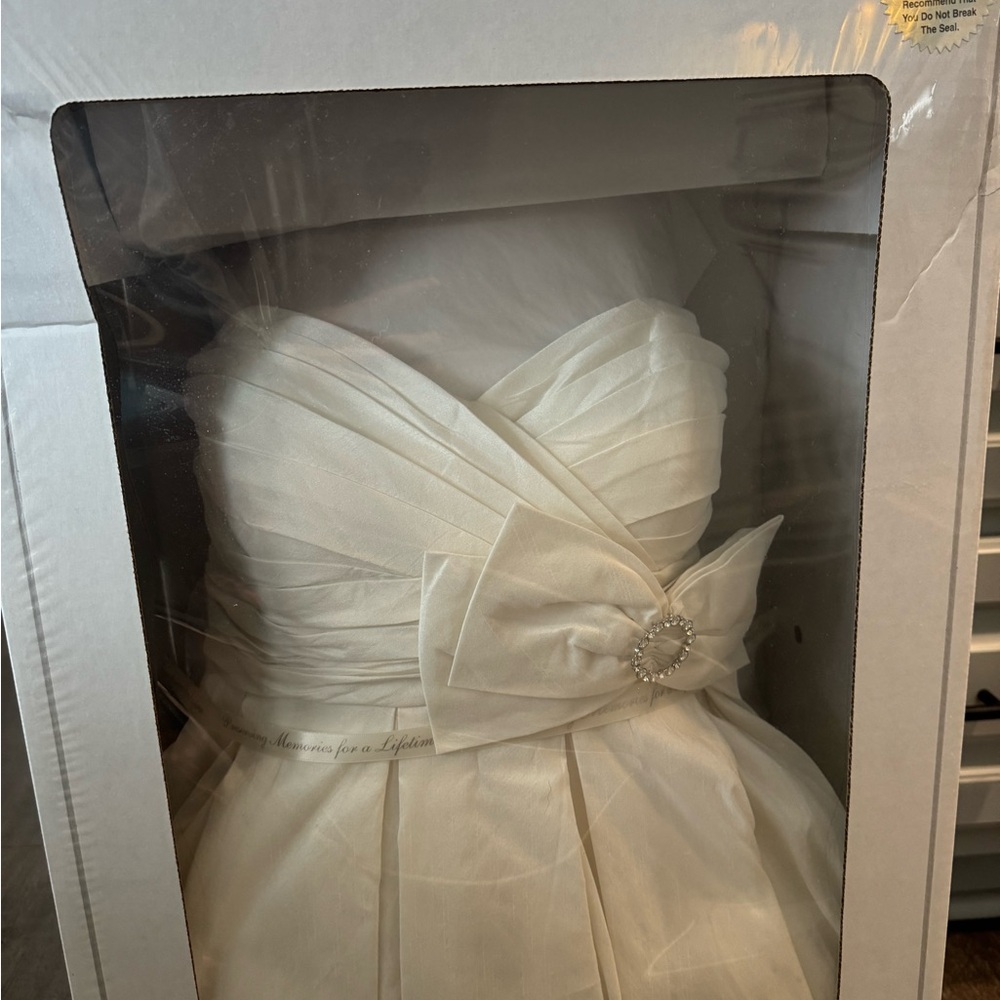 David's Bridal Strapless Pleated Ivory Dress with pockets